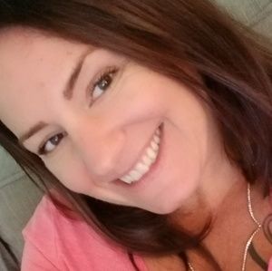 Meet your Posher, Dayna